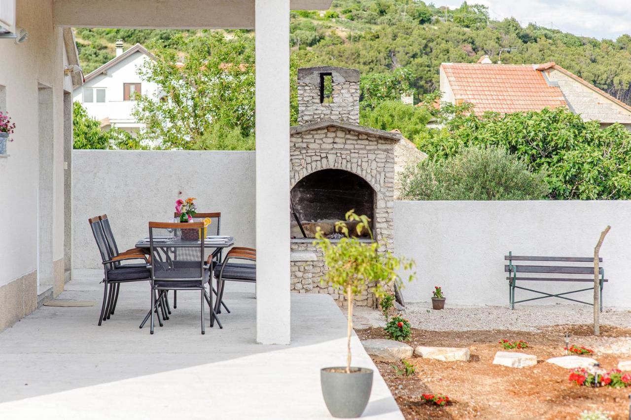 שיבניק Apartment Jelic מראה חיצוני תמונה
