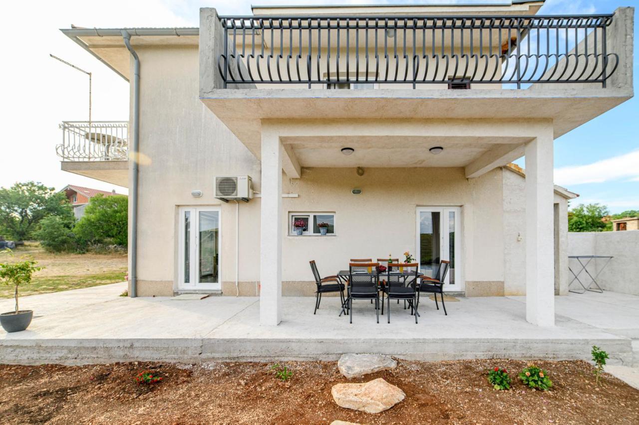 שיבניק Apartment Jelic מראה חיצוני תמונה